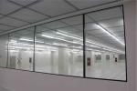 PVC Floor GMP Clean Room , Class 100 1000 Modular Cleanroom Systems Dust Free