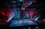 Large 3d holographic Fashion Show video projection System for Live Events