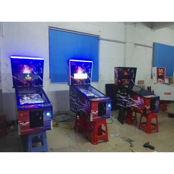 Club Coin Operated Star Wars Pinball Machine 66 Different Games With LCD Screen