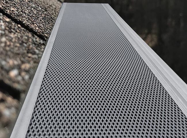 Expanded Metal Gutter Guards is Kind Of Gutter Protection Device, Intercept Fallen Leaves and Prevent Gutter From Clog