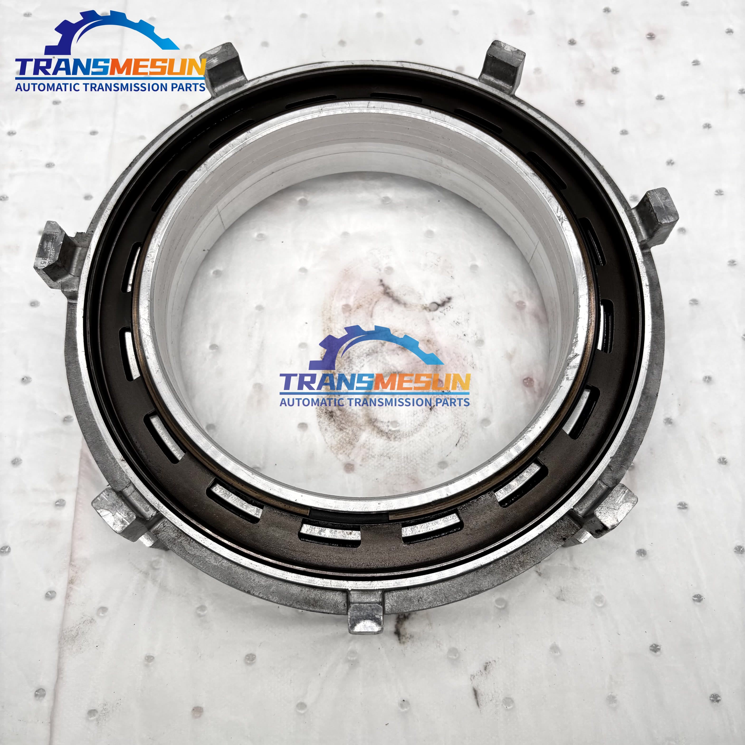 The 6F35 automatic transmission center support reverse clutch assembly is suitable for Ford