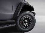Customized Left Drive Made in Luxury Tank 300 SUV Car