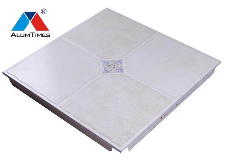 WaterProof House Interior False Ceiling , Aluminum Drop Ceiling Tiles Moisture Resistant