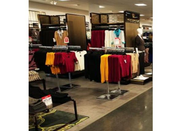 Chorme Metal Floor Standing Garment Display Stand Two Ways Easy Assembly For