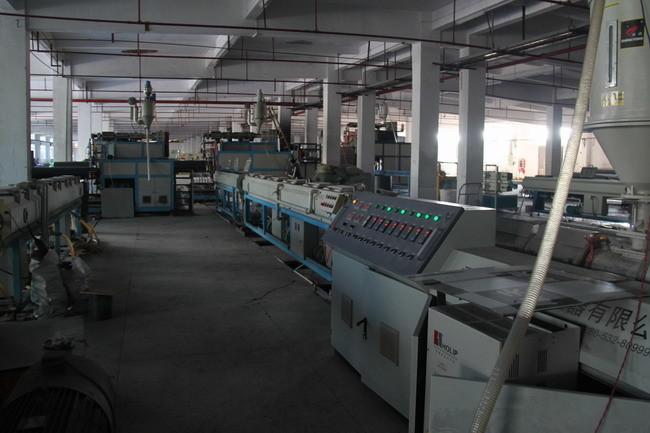 HDPE Hollow Wall Corrugated Pipe Extrusion Line Plastic Extruder/High Efficiency And Low Energy Consumption