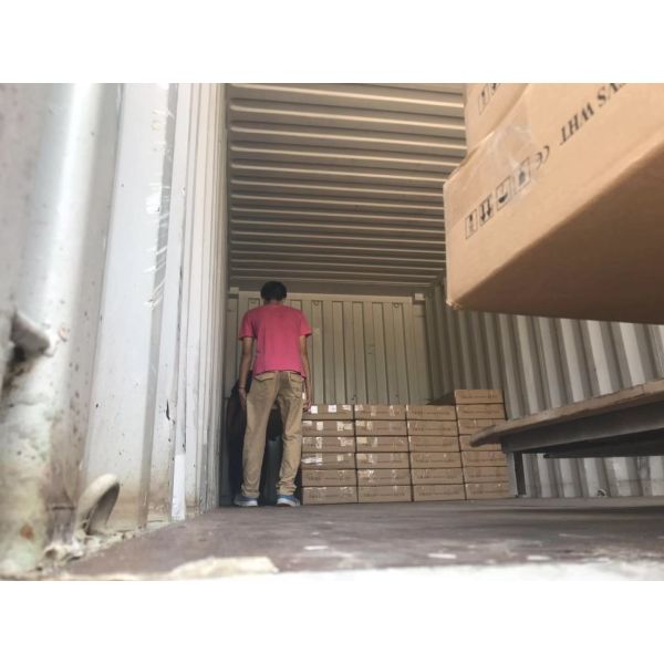 Moistureproof Wooden Wall Shoe Rack / Solid Wood Shoe Storage Cabinet 16mm