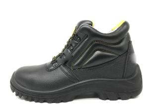 Wholesale Plastic Toe Cap Waterproof Safety Shoes / Slip On Safety Shoes For Mining from china suppliers