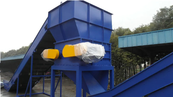 CE ISO PET Bottle Plastic Washing Machine Equipment With High Output