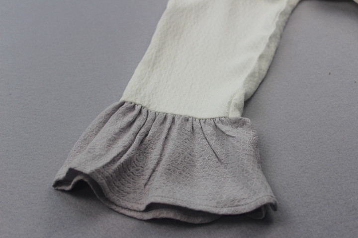 Sweet Long Ruffle Sleeve Fashion Ladies Blouse Mix Color Customized Service OEM / ODM