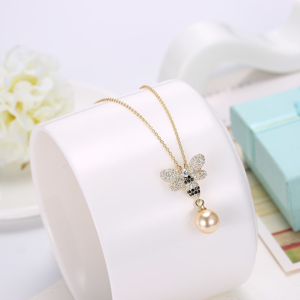 Fashion ODM Butterfly Crystal 0.27in Pearl 3.93g Sterling Silver Jewelry Necklaces