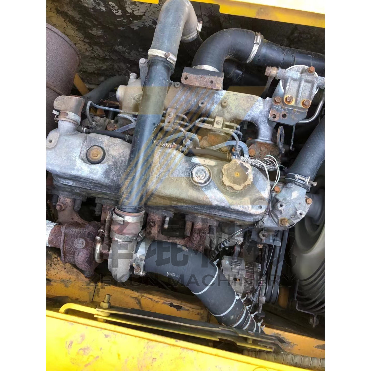 Sany SY135 Excavator with Other Hydraulic Valve in Good Condition