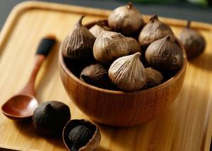 Wholesale 4cm 100 Natural Fermented Black Garlic For Making Melanin from china suppliers