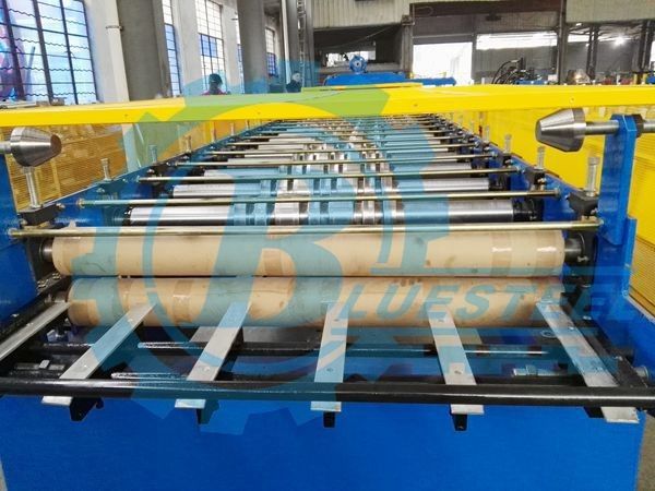 Automatic Aluminium Tile Roll Forming Machine For Roofing CE
