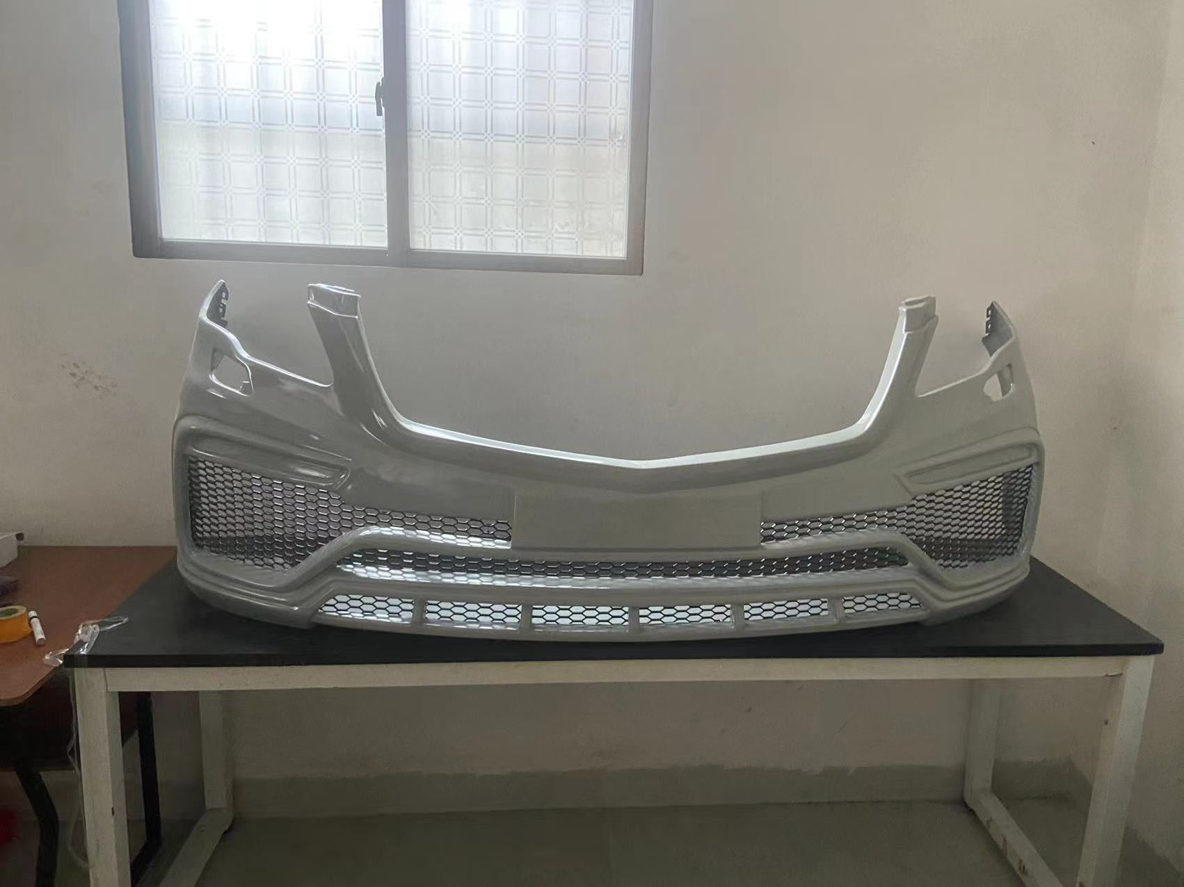 New Product for Mercedes-benz W251 R320 R350 R400 R500 Body Kit R350 R400 R500 Front Bumper