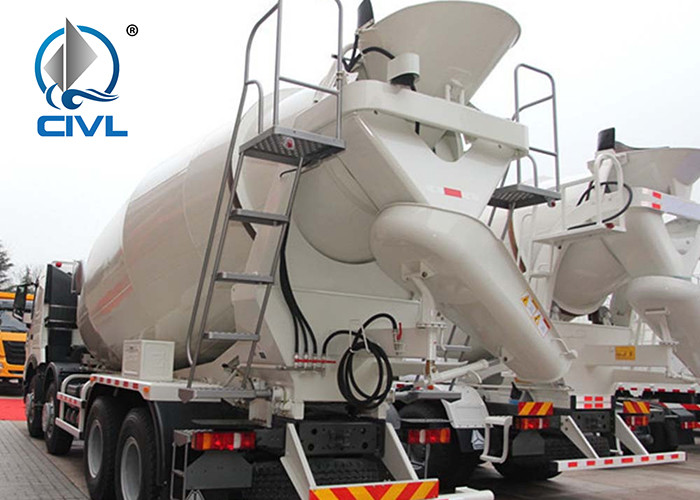 Sinotruk New HOWO 6x4 10m3 Concrete Mixer Truck / Cement Truck LHD Or RHD