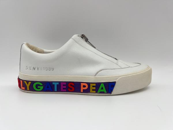 ODM Custom Athletic Sports Shoes soft Womens Patent Leather Tennis Shoes With