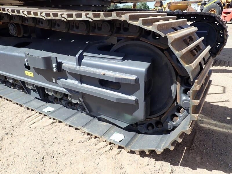Japan Used Doosan DX300LC Excavator with 2.9TON Operating Weight and Original Cylinder