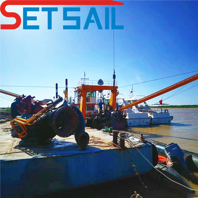 22 Inch Cutter Suction Sand Dredger with Water Flow Meter