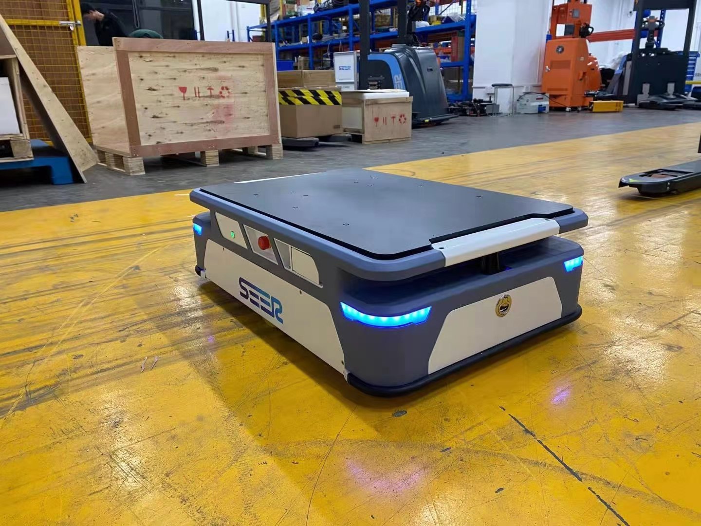 AMB150J AGV Robot laser SLAM navigation 150kg AGV with lifting module