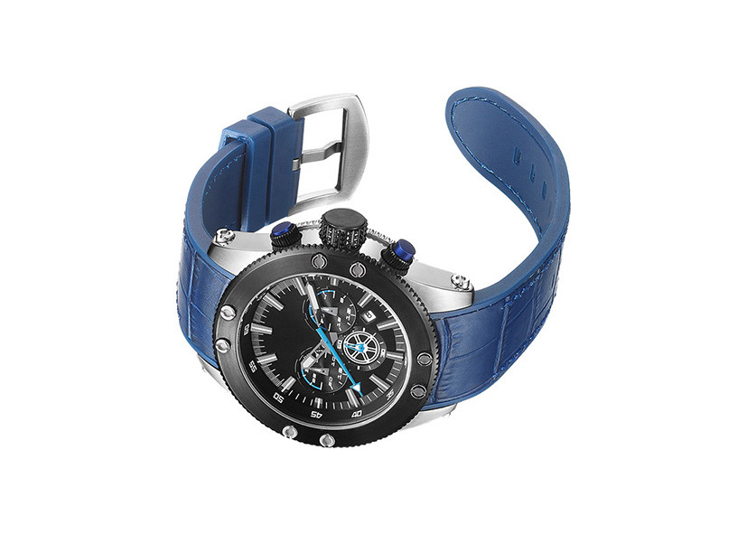 Leather Strap IP Plating Chronograph Man Watch Stainless Steel Back Cover