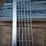 Welded Type Metal Stair Tread Grating With Steel Checker Plate Residential
