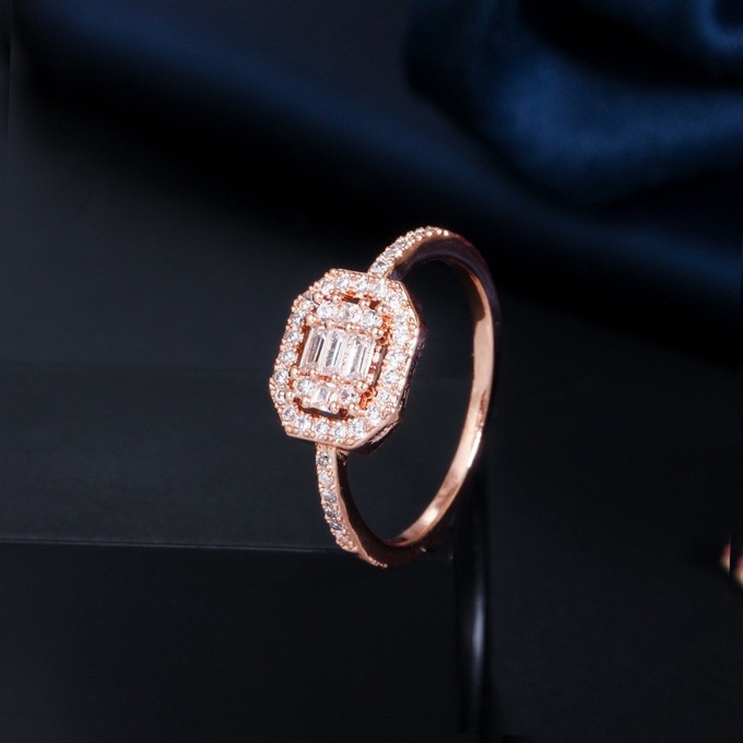Princess Tiara Crown Sparkling Love Heart CZ Rings for Women Engagement Jewelry Square CZ Ring Jewelry