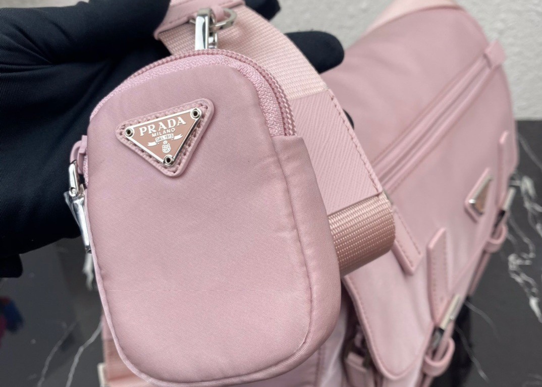 Triangle Logo Luxury Canvas Bag , Adjustable Nylon Shoulder Strap Luxury Messenger Bag