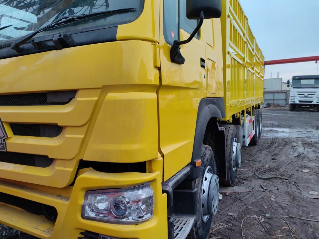Sinotruk HOWO 8*4 Cargo Truck Secondhand Truck 12 Wheels Truck with Weichai Engine