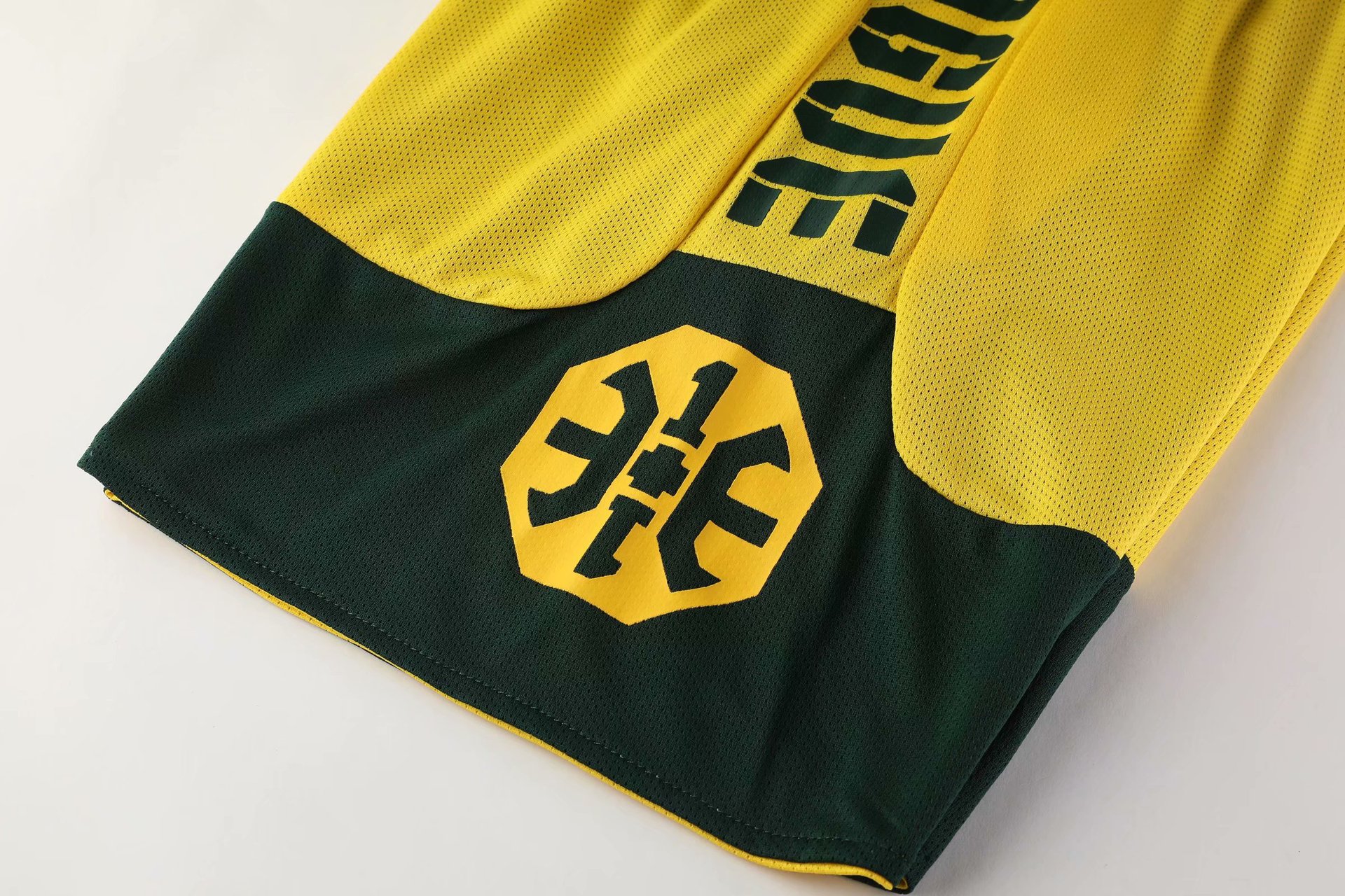 2021 classic moisture absorption basketball men sports wear shirt jerseys basketball clothes can be customized and printed logo