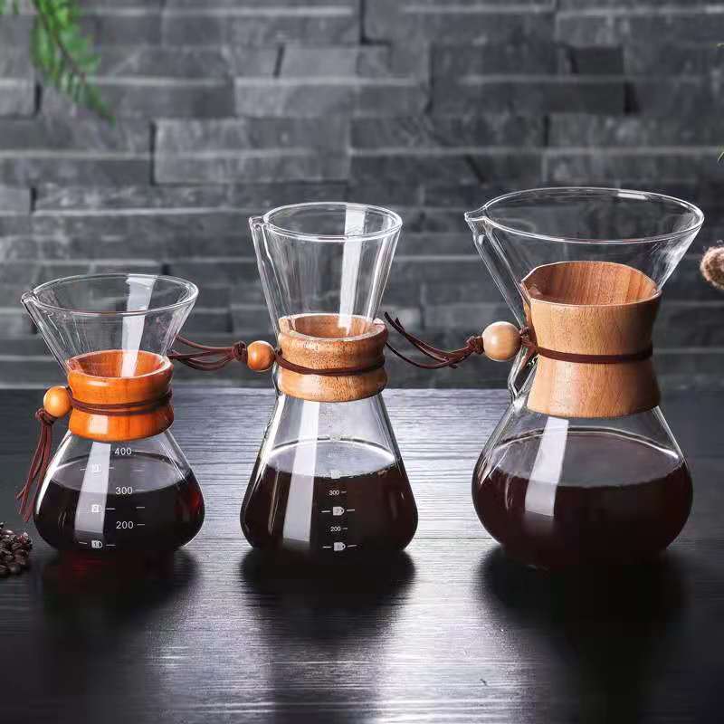 Restaurants' Essential 800ML Insulated Glass Coffee Maker Dripper Set with Bamboo Sleeve