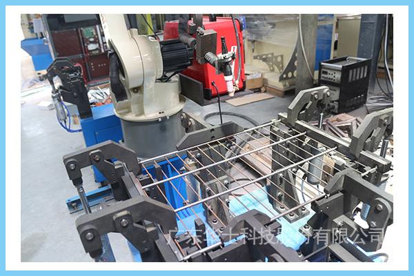 Automatic TIG Robotic Spot Welding Machine For Oven Glide Wire Rack