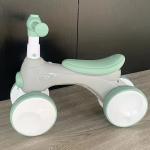 Hot Music Bubble Devices and Plastic Wheels Car for Kids Max Loading 30kg Self