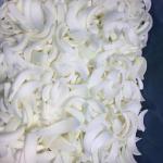 IQF Frozen White Onion Slice, natural length, thickness rang from 3 mm to 10 mm