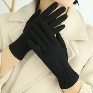 China Black Knit Wool Winter Warm Gloves For Women Hand Heated on sale