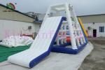 Outdoor 0.9mm PVC Tarpaulin Giant Inflatable Water Toy Custom Color Floating