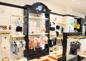 China Durable Kids Retail Clothing Fixtures Garment Shop Wood Adjustable Shelves on sale